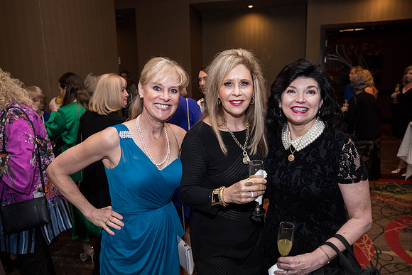 JEB46437_GCCA_QueensLuncheon