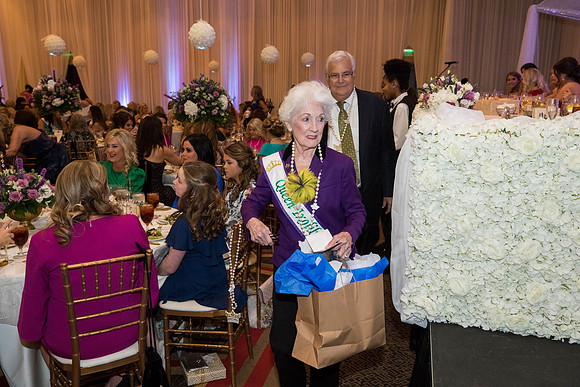 JEB46728_GCCA_QueensLuncheon