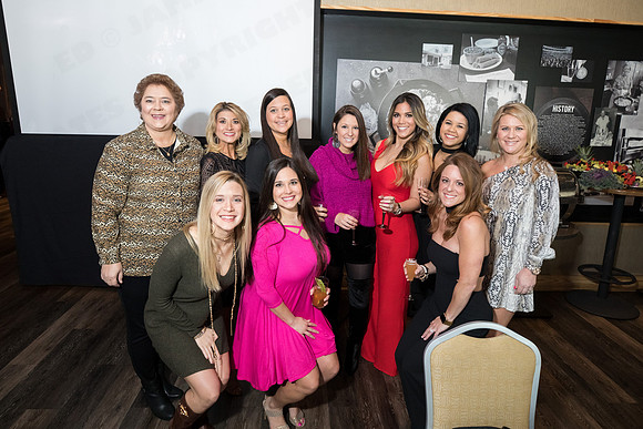 JEB48278_Athena_brunch