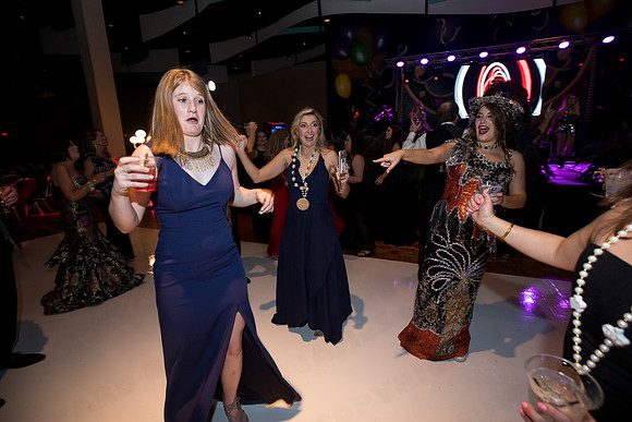 JEB42008_GCCA_ball