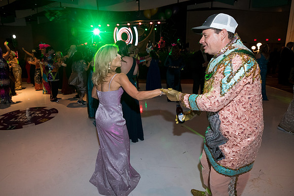 JEB42016_GCCA_ball
