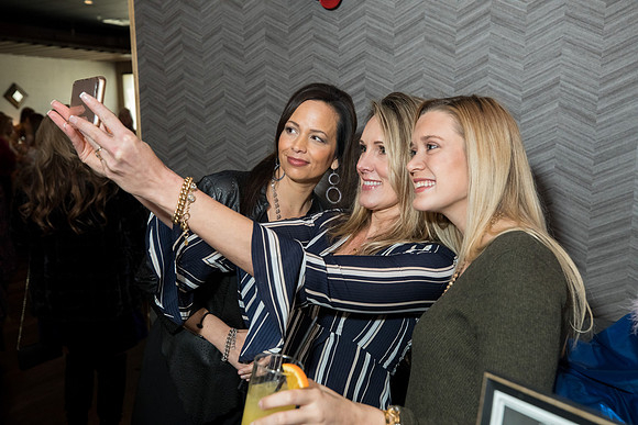 JEB48333_Athena_brunch