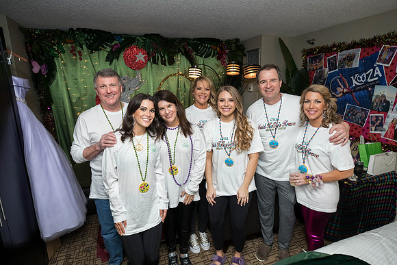 JEB38418_GCCA_HallParty