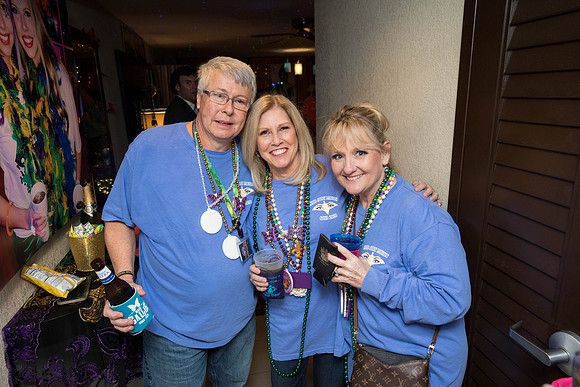 JEB38629_GCCA_HallParty