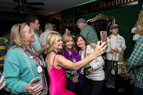 JEB38829_GCCA_HallParty