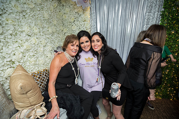 JEB38583_GCCA_HallParty