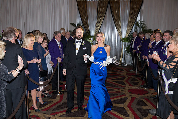 JEB38301_GCCA_RoyalReception