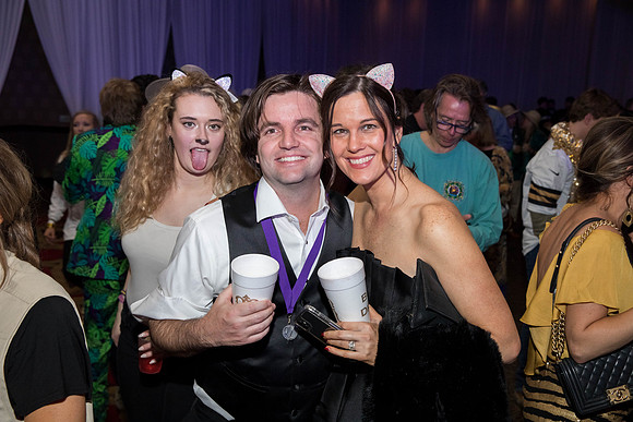 JEB37968_GCCA_QueensParty