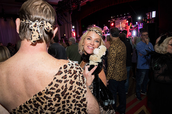 JEB37594_GCCA_QueensParty