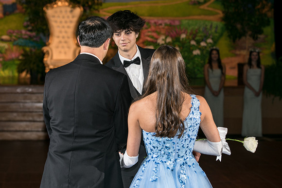 Cotillion-31273