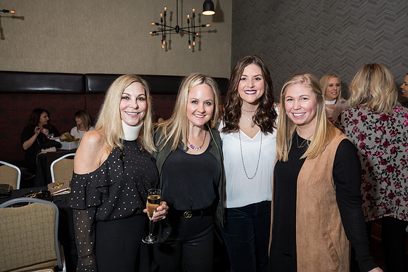 JEB48294_Athena_brunch