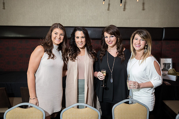 JEB48228_Athena_brunch