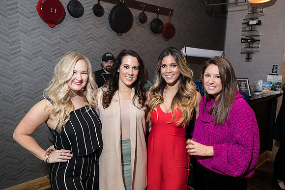 JEB48246_Athena_brunch