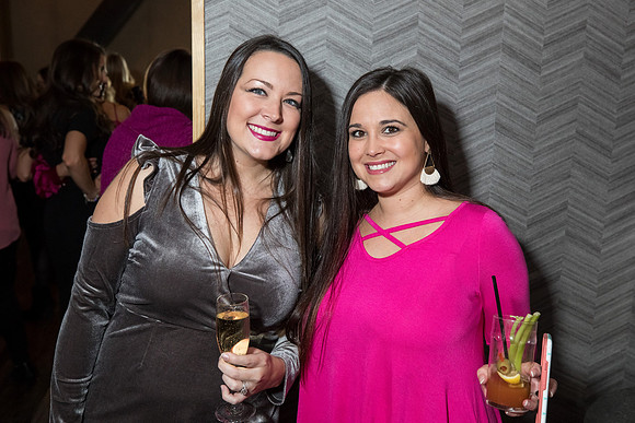 JEB48318_Athena_brunch
