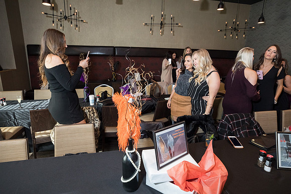 JEB48285_Athena_brunch
