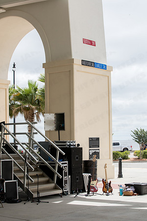 JEB46587_FBCGPT_LoveCoast
