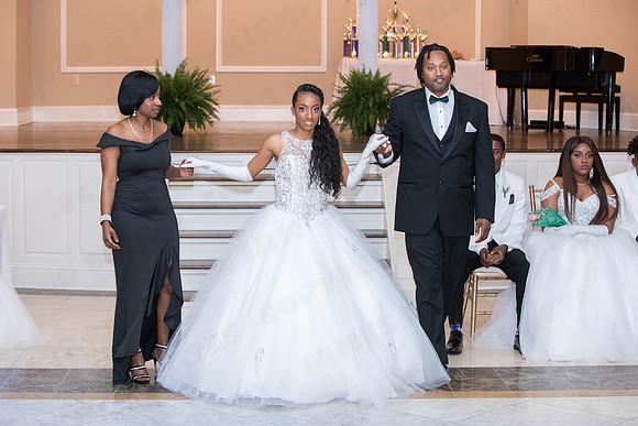 JEB33450_Cotillion