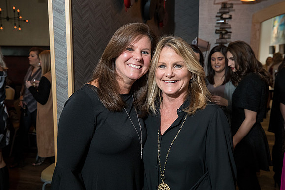 JEB48264_Athena_brunch