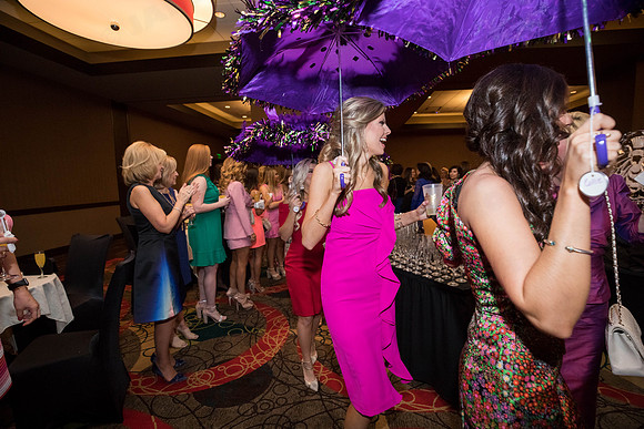 JEB46408_GCCA_QueensLuncheon