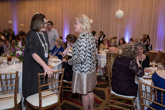 JEB46943_GCCA_QueensLuncheon
