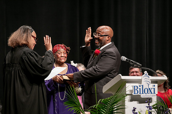 Biloxi_Council2021-35131