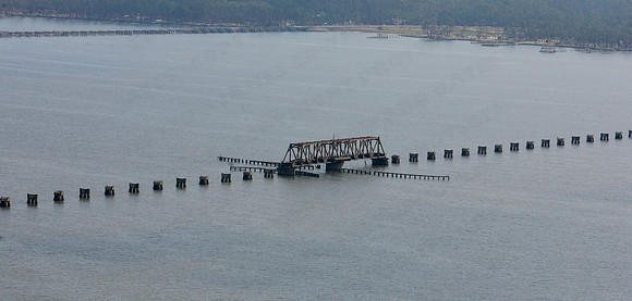 0829_BILO_BatesKatrinaAerial002