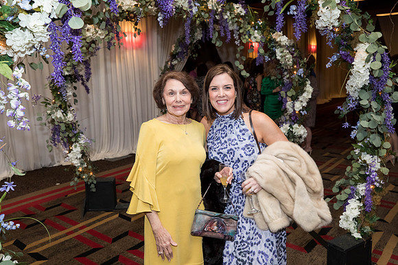 JEB46599_GCCA_QueensLuncheon