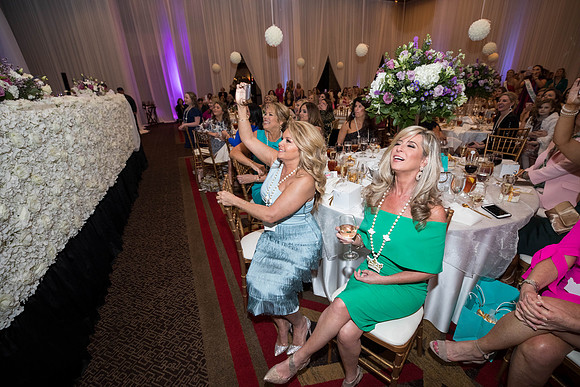 JEB46989_GCCA_QueensLuncheon