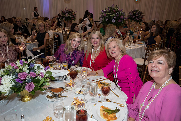 JEB46795_GCCA_QueensLuncheon