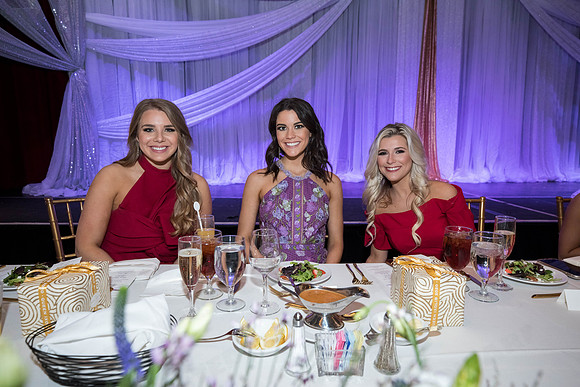 JEB46724_GCCA_QueensLuncheon