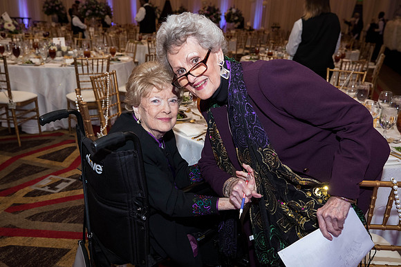 JEB46546_GCCA_QueensLuncheon