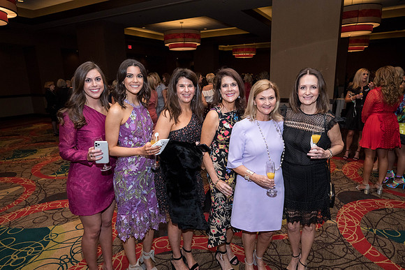 JEB46491_GCCA_QueensLuncheon