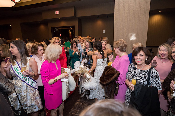 JEB46418_GCCA_QueensLuncheon