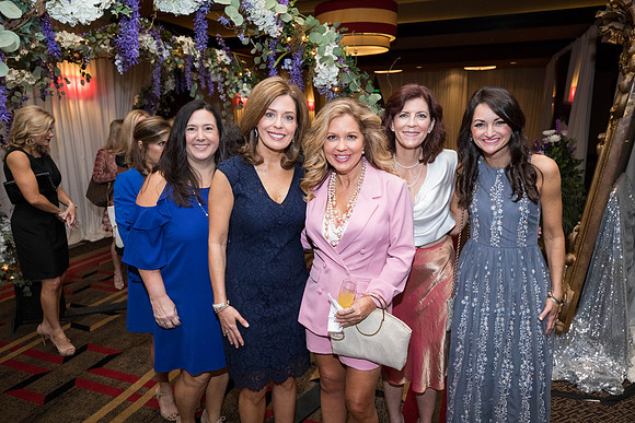 JEB46571_GCCA_QueensLuncheon