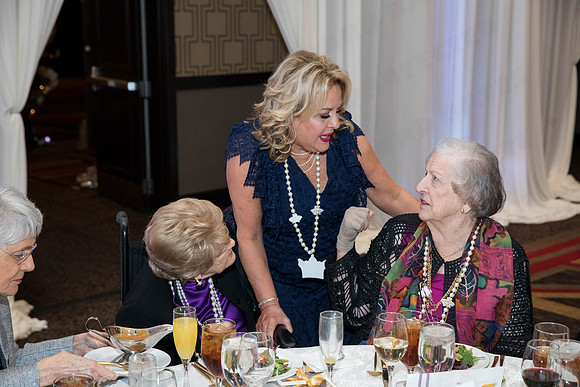 JEB36965_GCCA_QueensLuncheon