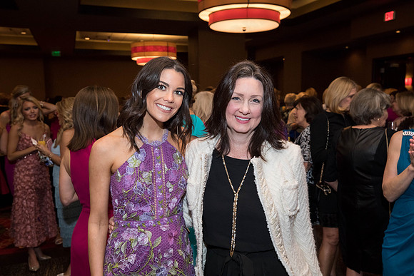 JEB46434_GCCA_QueensLuncheon