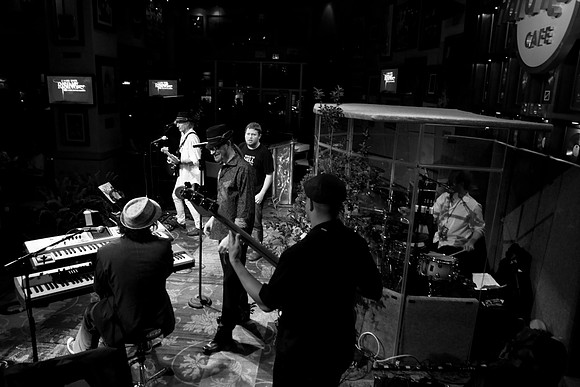 Dirty Play - Eco Rocks! 2012