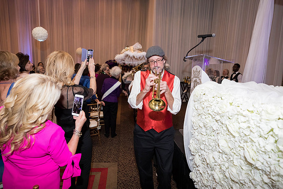 JEB46684_GCCA_QueensLuncheon