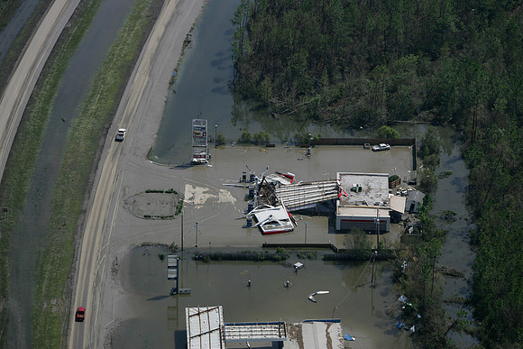 0829_BILO_BatesKatrinaAerial027