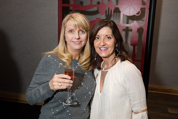 JEB48341_Athena_brunch