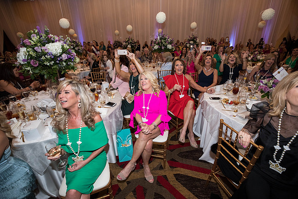 JEB46987_GCCA_QueensLuncheon