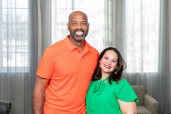 Ronnie_Nakisha_Henderson_JEB32732.CR2a_sharp