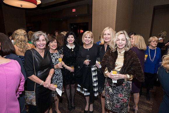 JEB46470_GCCA_QueensLuncheon