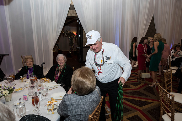 JEB47073_GCCA_QueensLuncheon