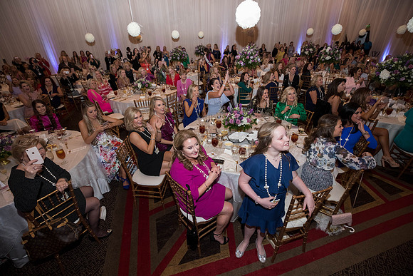 JEB47038_GCCA_QueensLuncheon